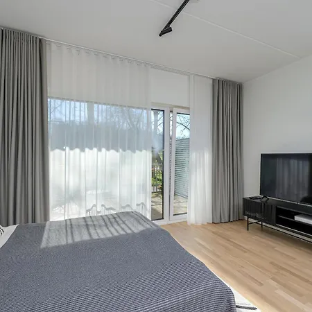 Seaside Studio At Songfest Grounds Apartment *